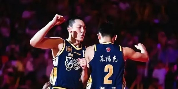 kaiyun集团-京粤大战北京8分胜！周琦篮下统治力拉满！内线对决成胜负关键