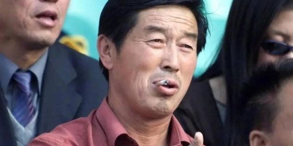 kaiyun公司-“体坛败类”马俊仁，逼迫队员集体割阑尾，亲手给女队员注射禁药！|田径|金牌|辽宁|马家军|王军霞_新浪体育_新浪新闻